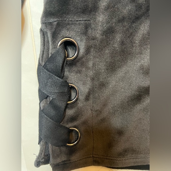 NWT JUSTICE GIRLS SWEATER/LONG SLEEVE VELOUR FEEL, SZ 14/16PL - Picture 3 of 4